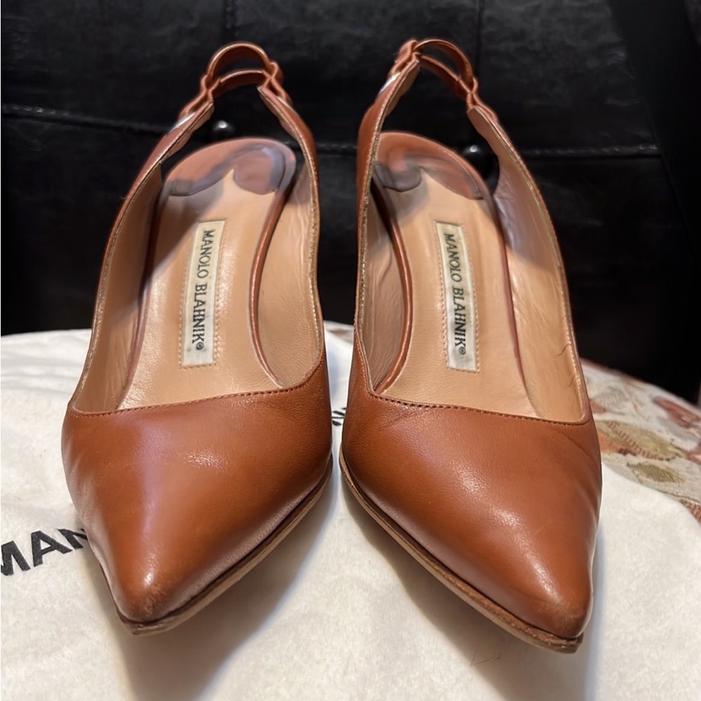 Manolo Blahnik slingback, heels, shoes. Sz. 8 1/2